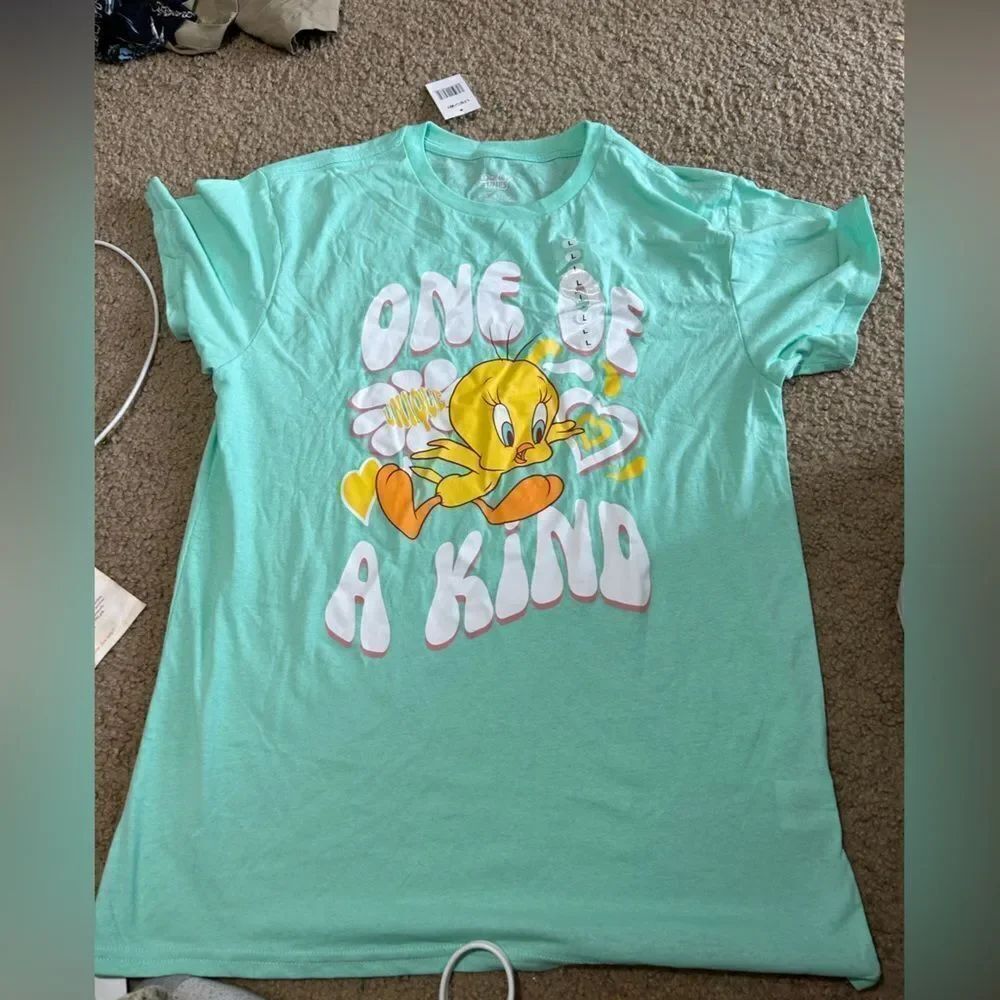 Tweety Bird One Of A Kind Tshirt NWT